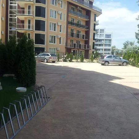شقة Solnechniy Bereg